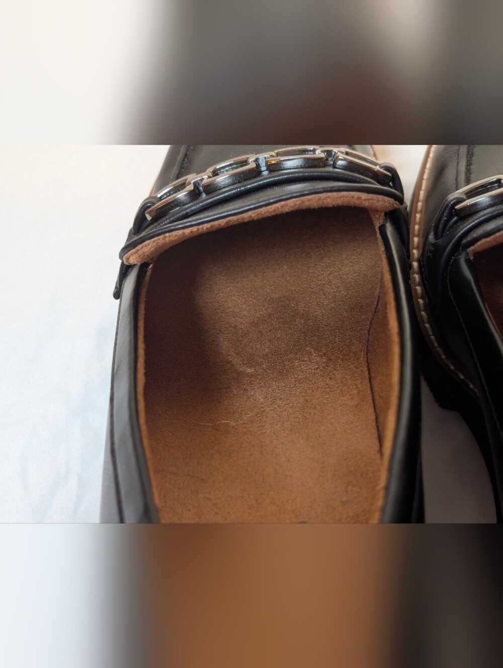 Naturalizer 8.5 Black Lug Sole Loafers Quiet Luxury Chain Platform Shoes - Picture 8 of 14